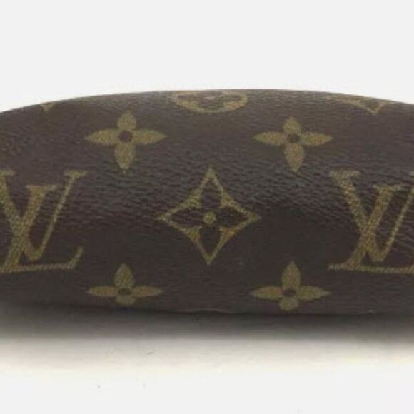 Louis Vuitton Monogram Poche Toilette 15 Cosmetics PouchโPurse/4AE0361 - Picture 4 of 6